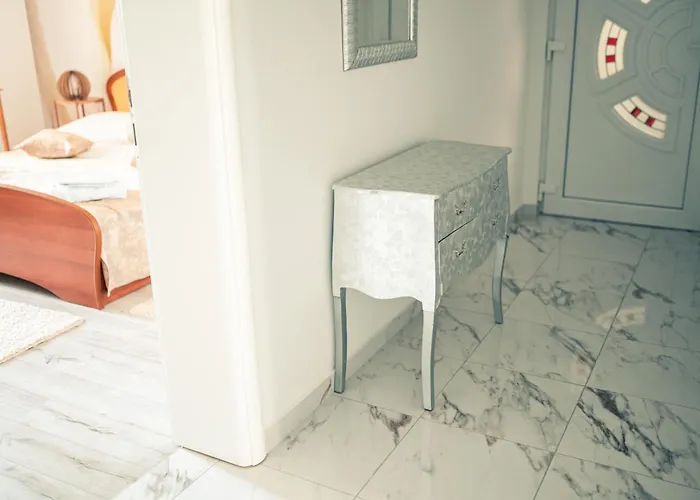 House R&r Lägenhet Makarska
