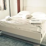 House R&r Makarska